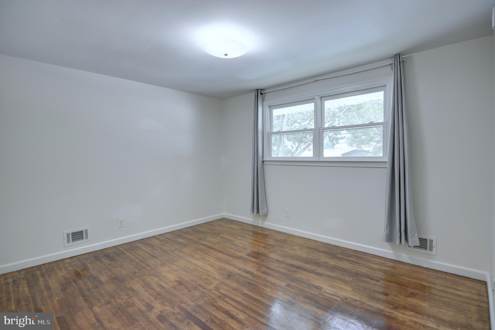 BRYANT WOODS - Residential