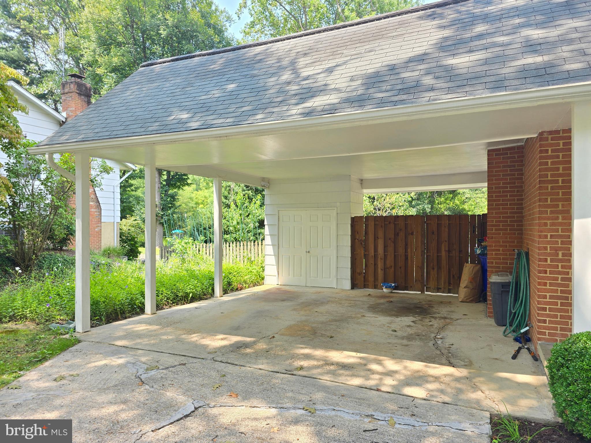 BRYANT WOODS - Residential