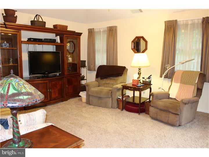 FAIRWAYS AT BROOKSID - Residential
