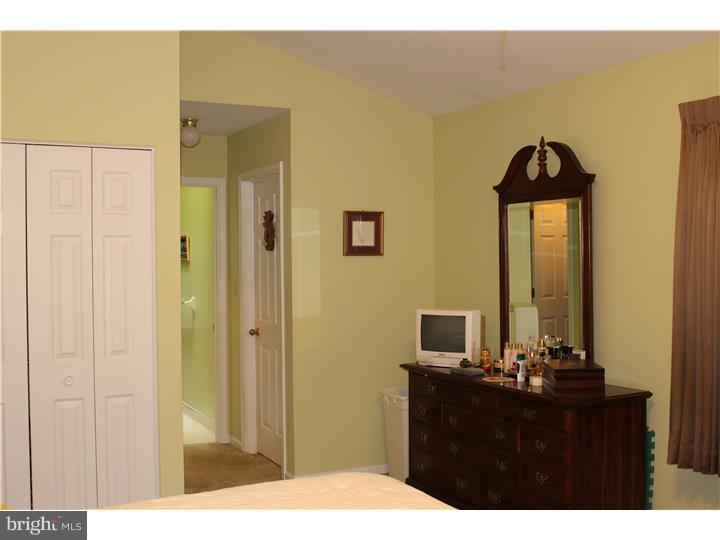FAIRWAYS AT BROOKSID - Residential