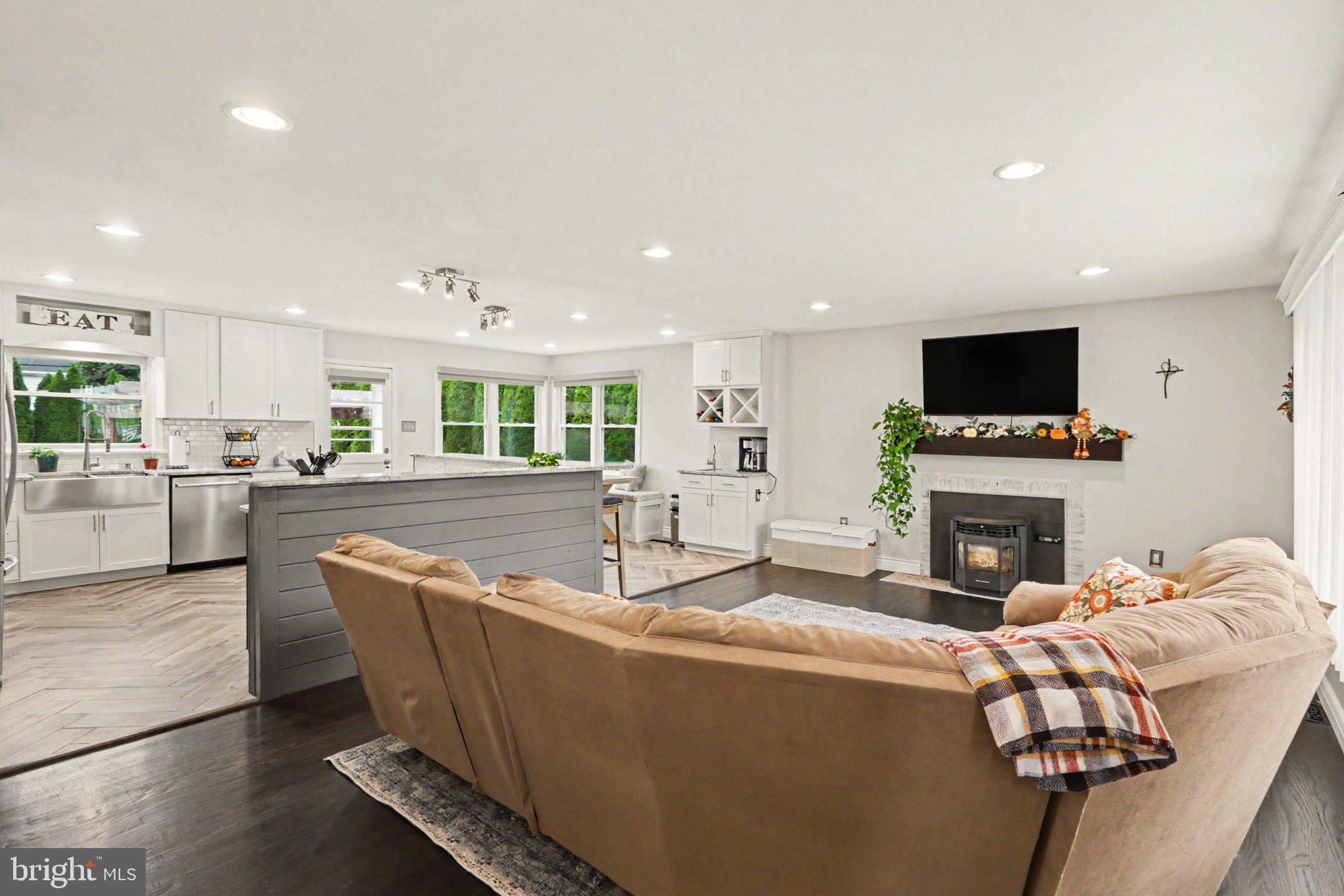 416 BERRYHILL ROAD
