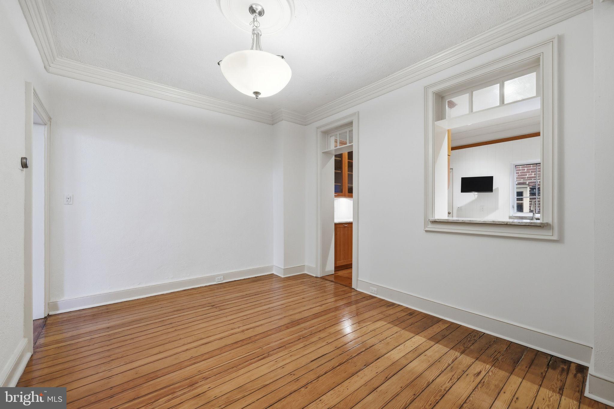 WASHINGTON SQ WEST - Residential