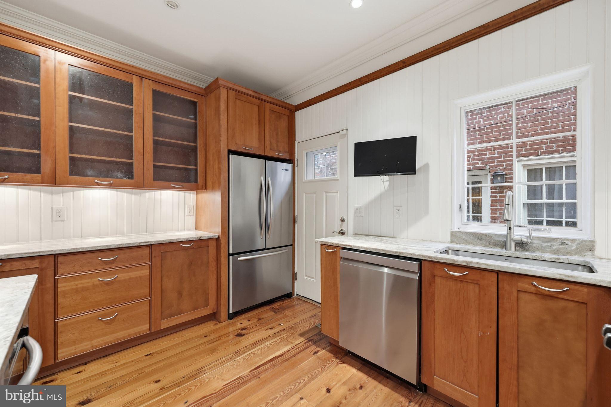 WASHINGTON SQ WEST - Residential