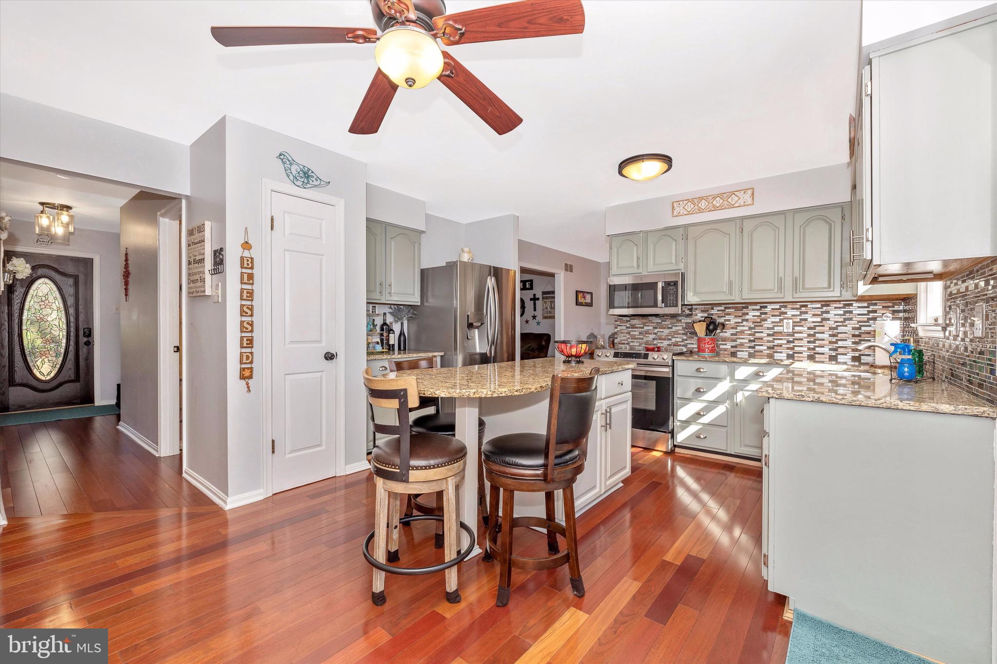 LINTON SPRINGS - Residential