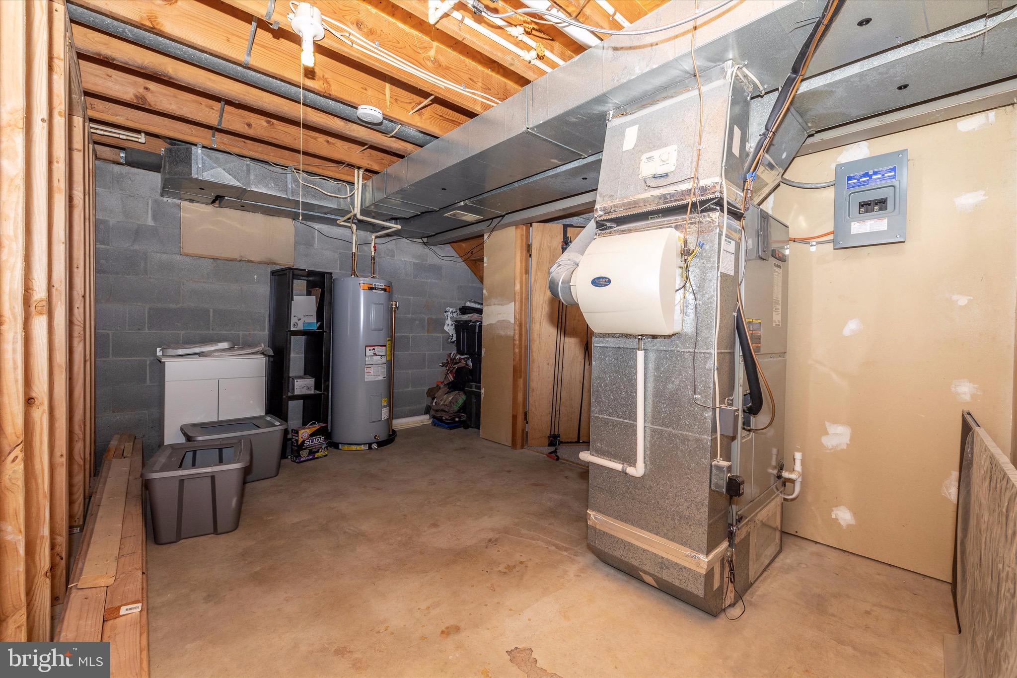 LINTON SPRINGS - Residential