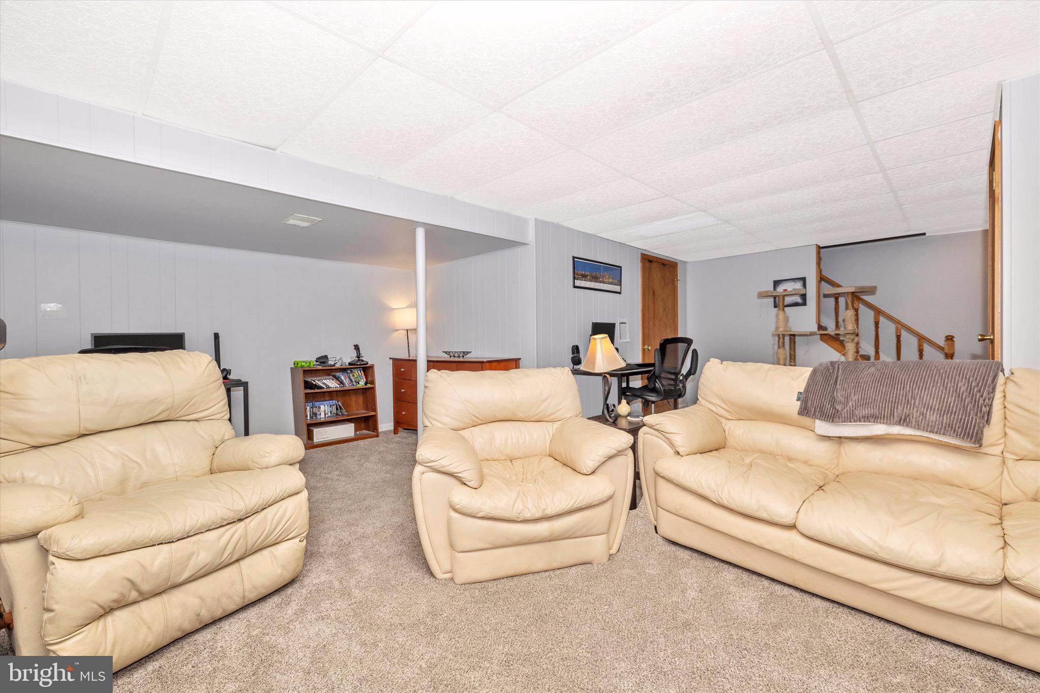 LINTON SPRINGS - Residential