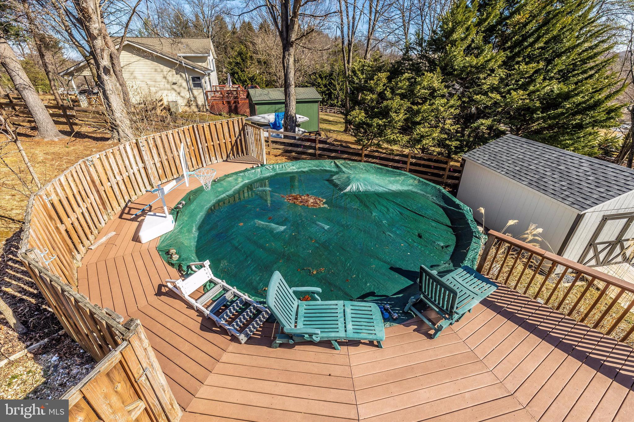 LINTON SPRINGS - Residential