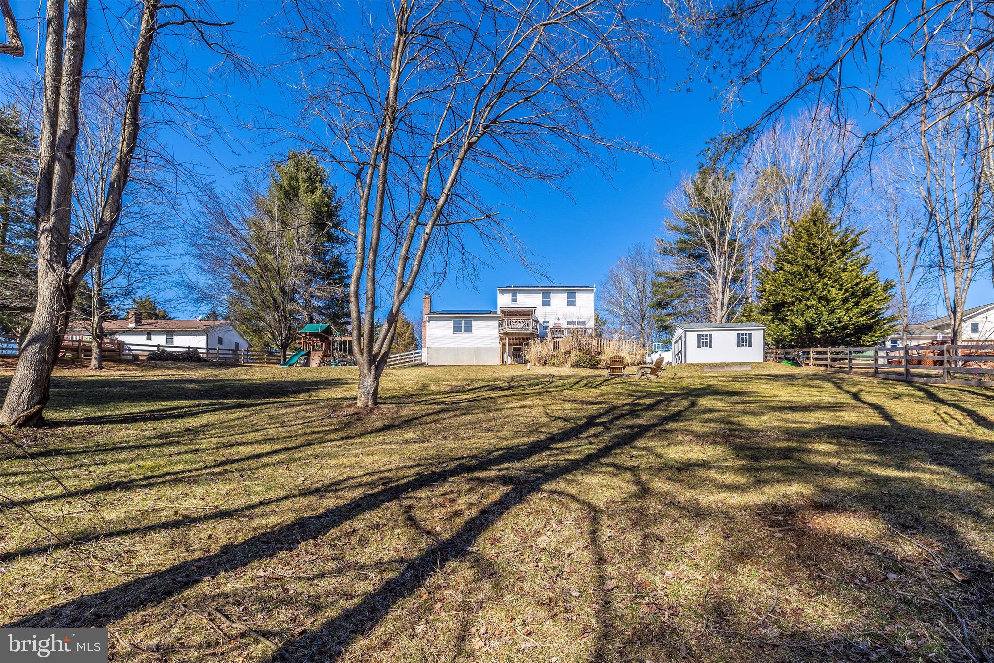 LINTON SPRINGS - Residential