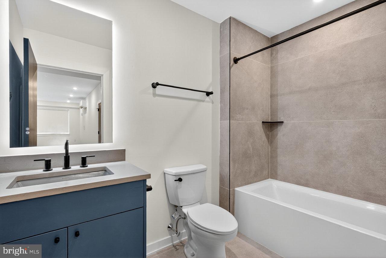 WEST KENSINGTON - Residential Lease