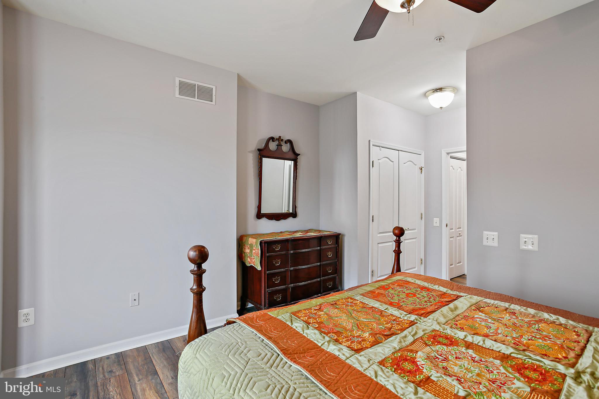 IRWINS CHOICE - Residential