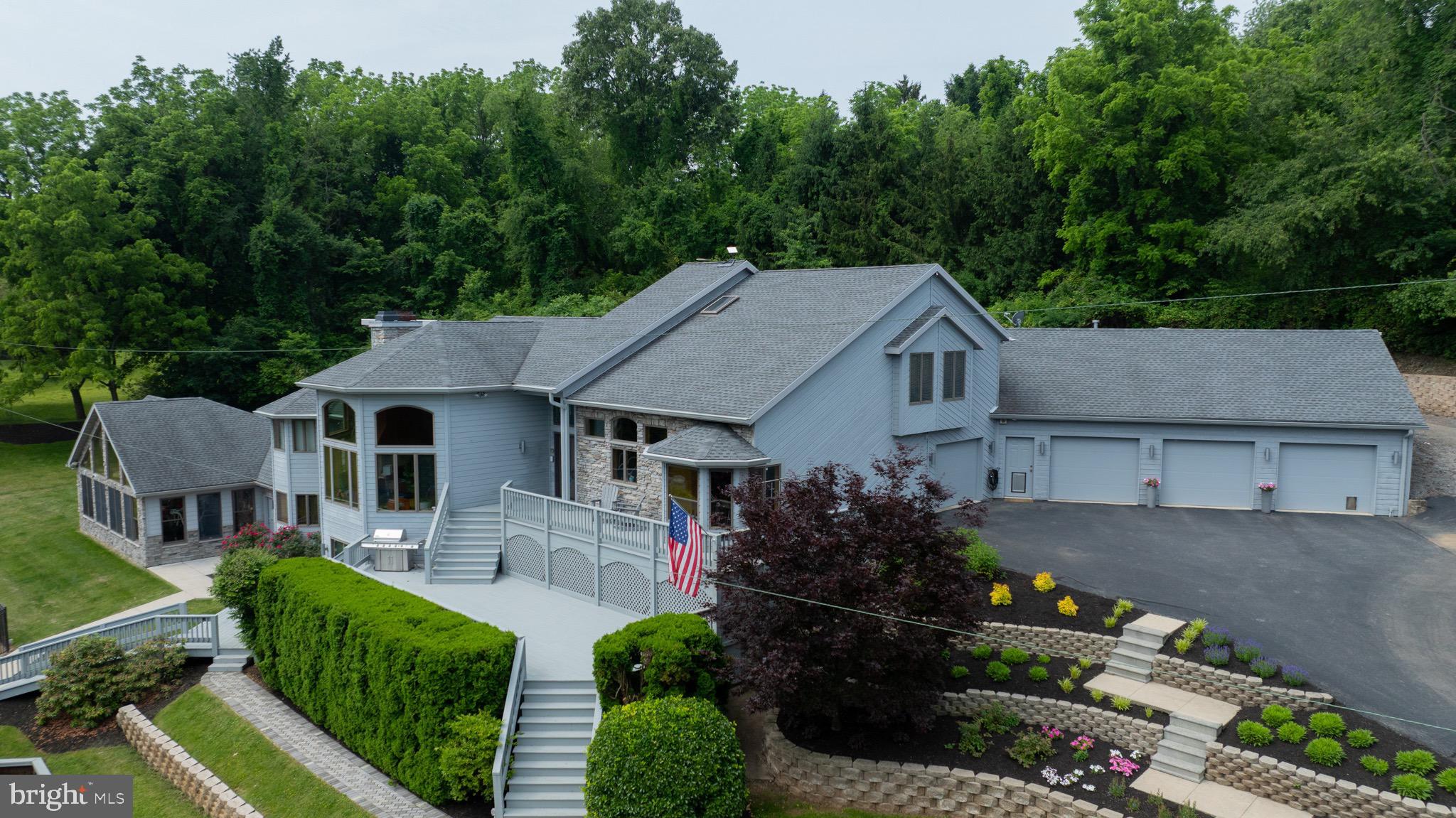 3020 POND DRIVE