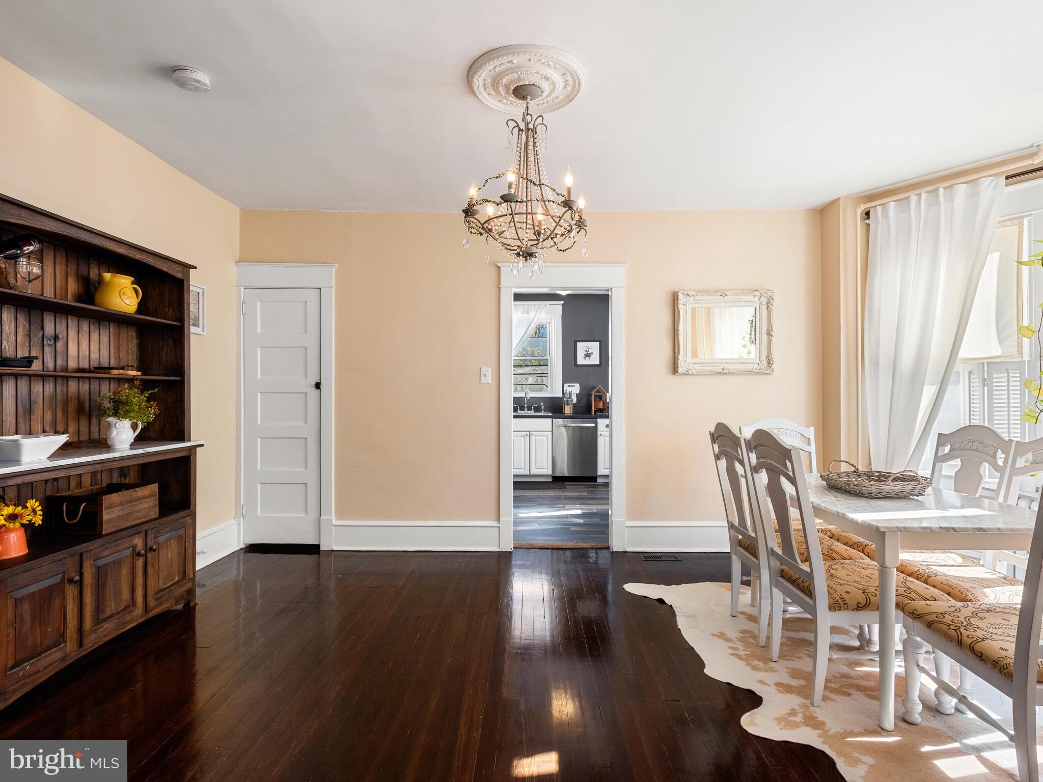 BROOKHAVEN - Residential
