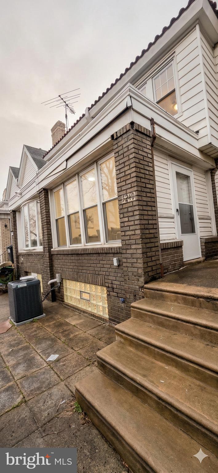 PHILADELPHIA - Residential