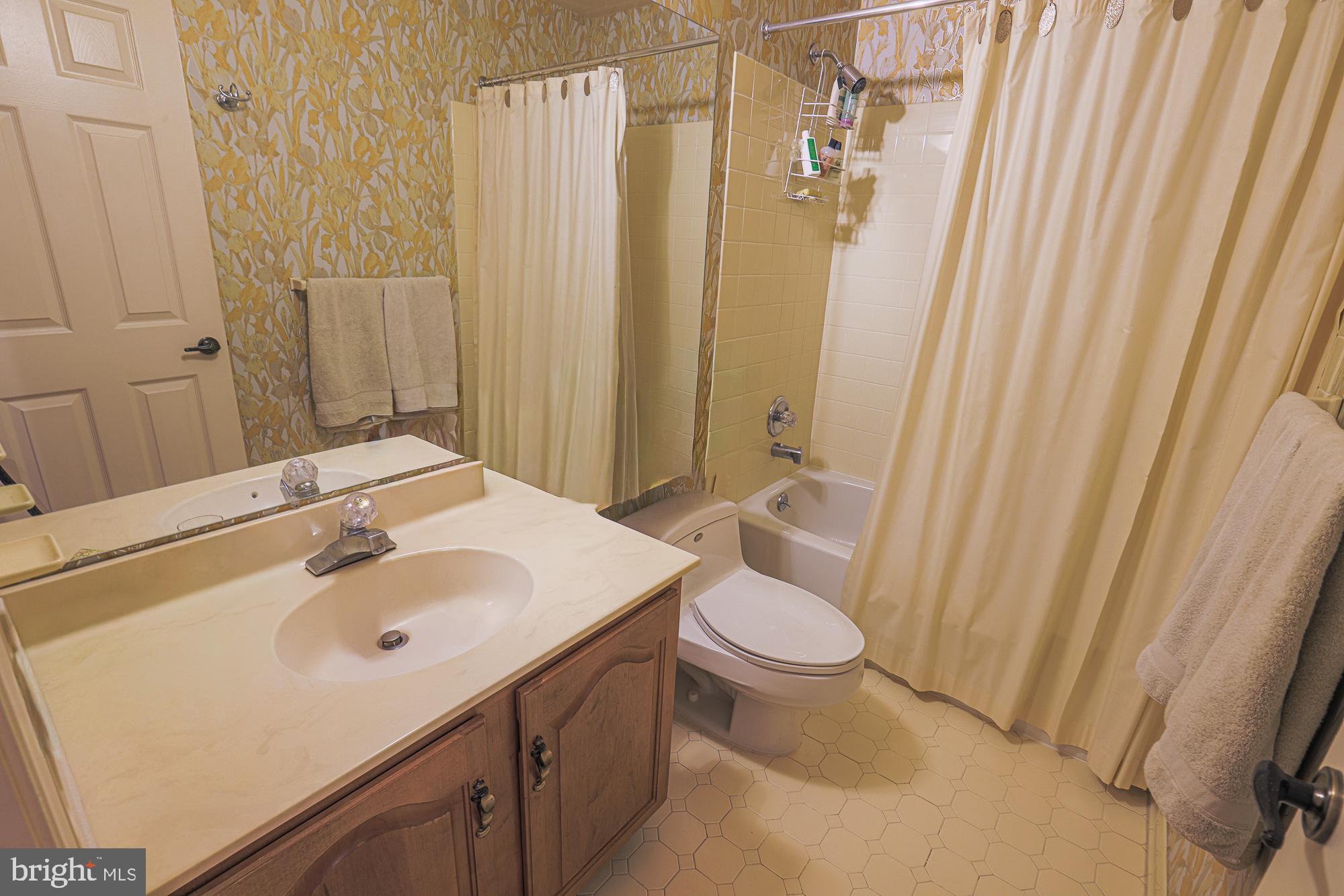 HUNT RIDGE - Residential