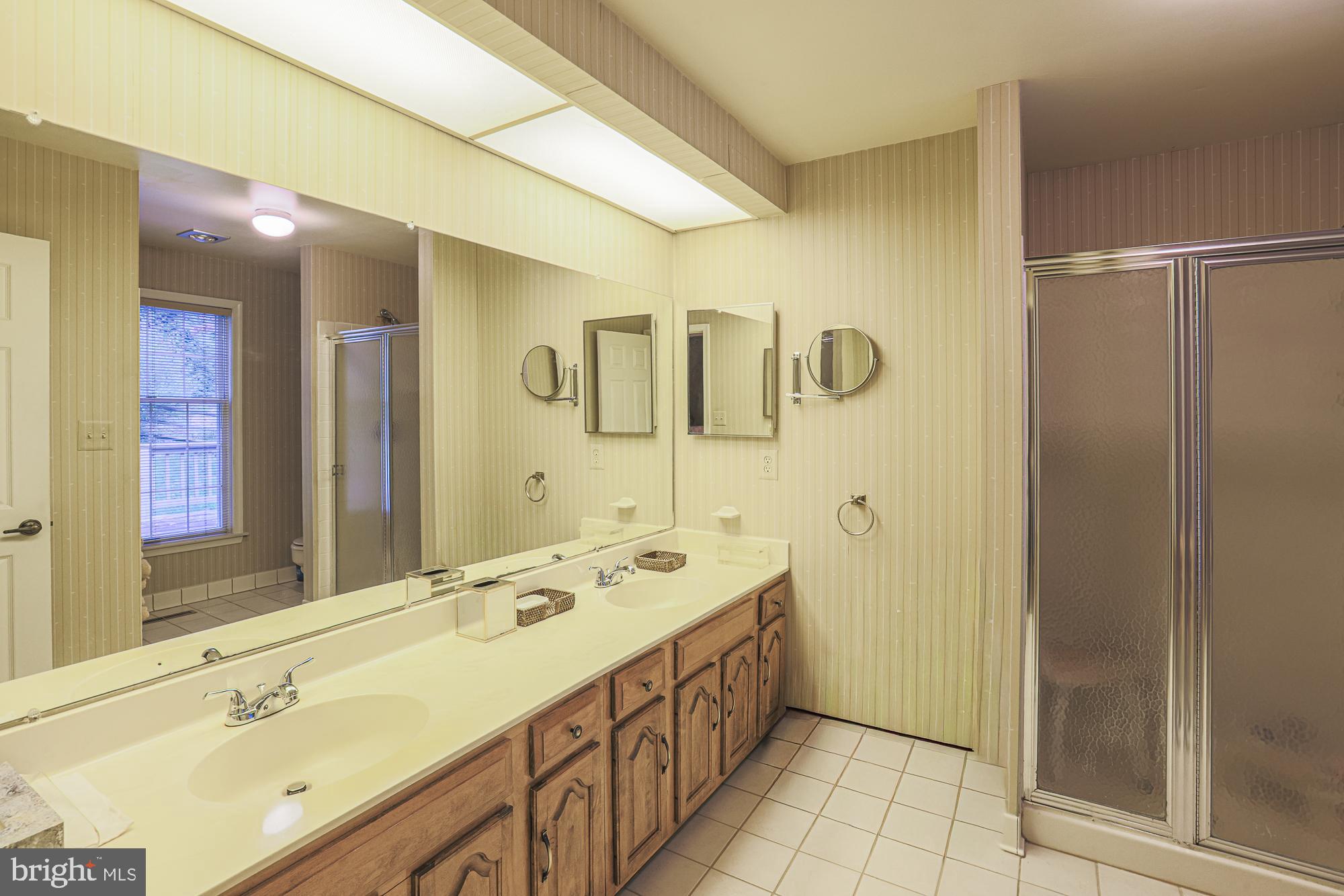 HUNT RIDGE - Residential