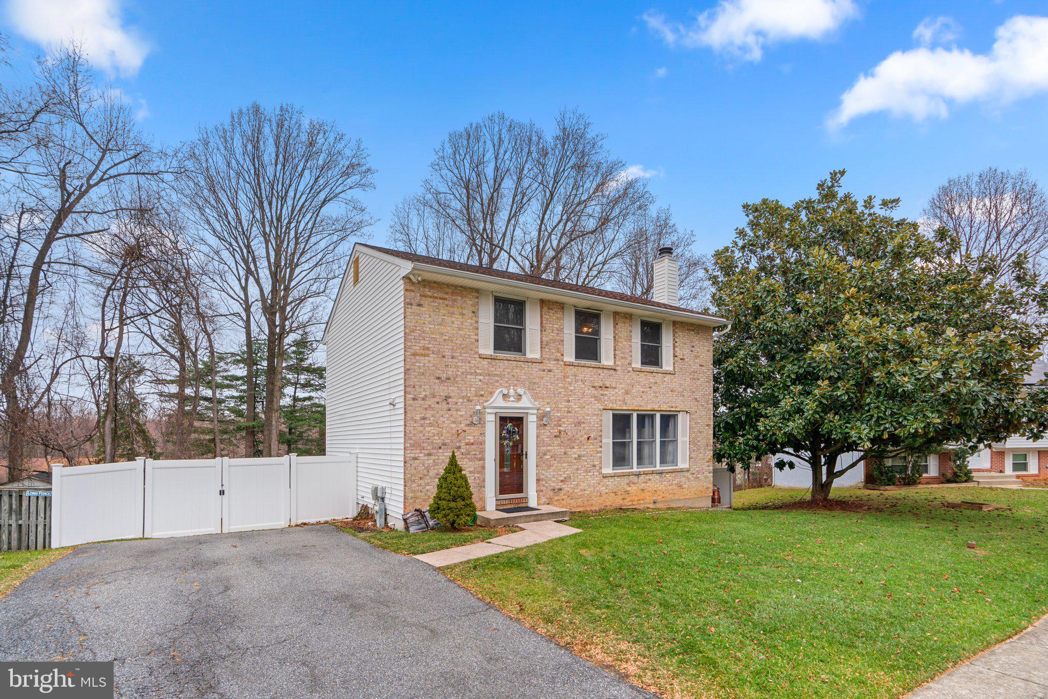 24 JAMESON LANE