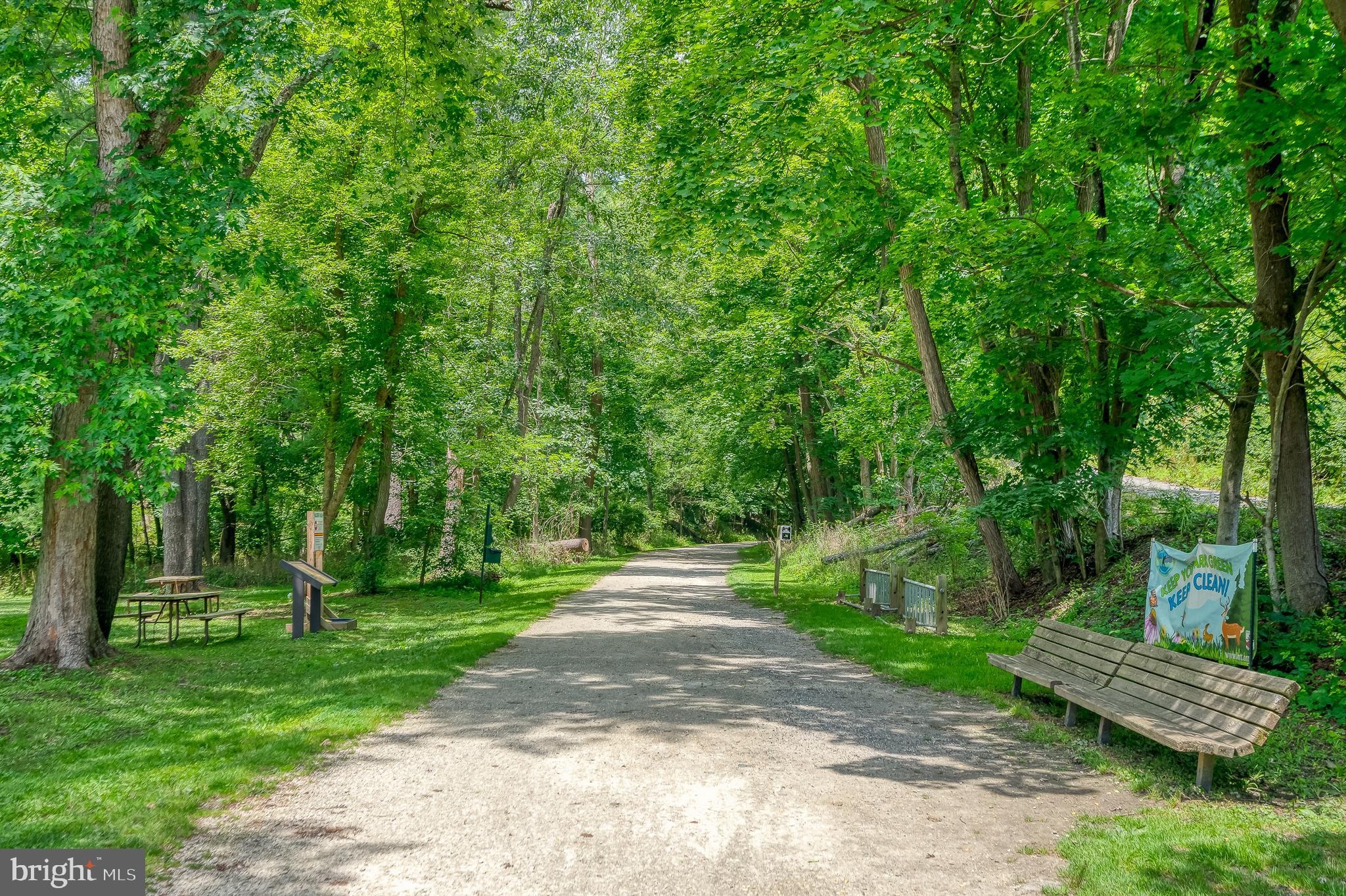 MONKTON VILLAGE - Residential