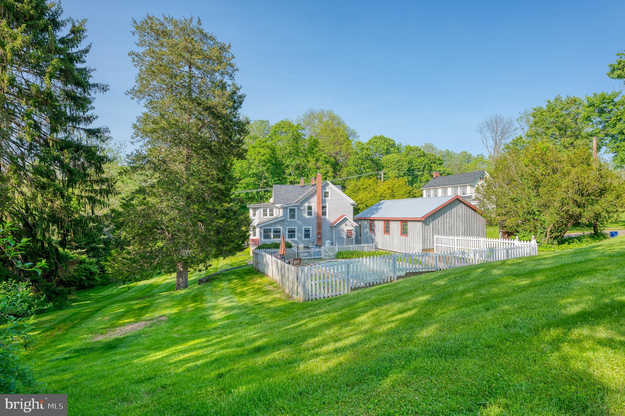 MONKTON VILLAGE - Residential