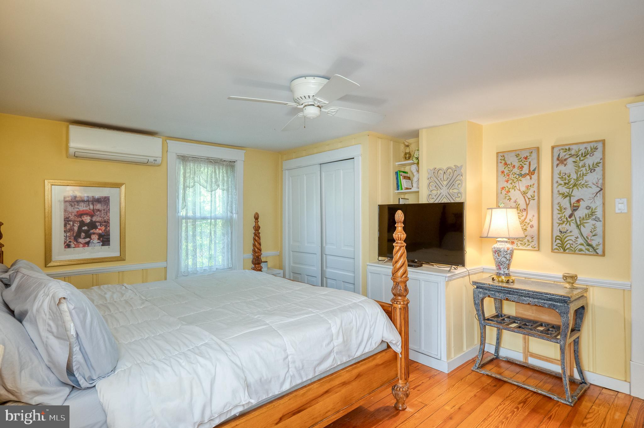 MONKTON VILLAGE - Residential