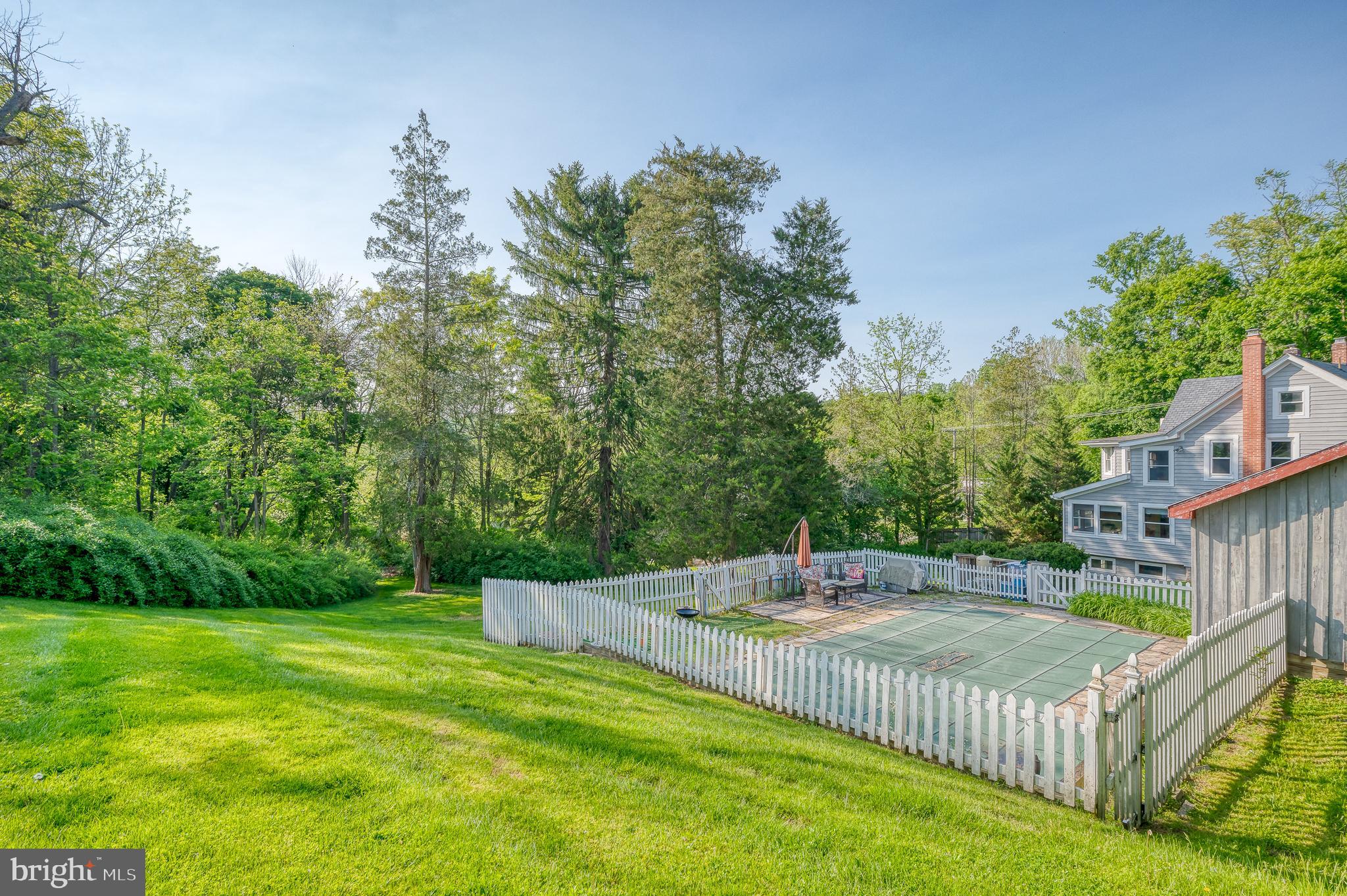 MONKTON VILLAGE - Residential