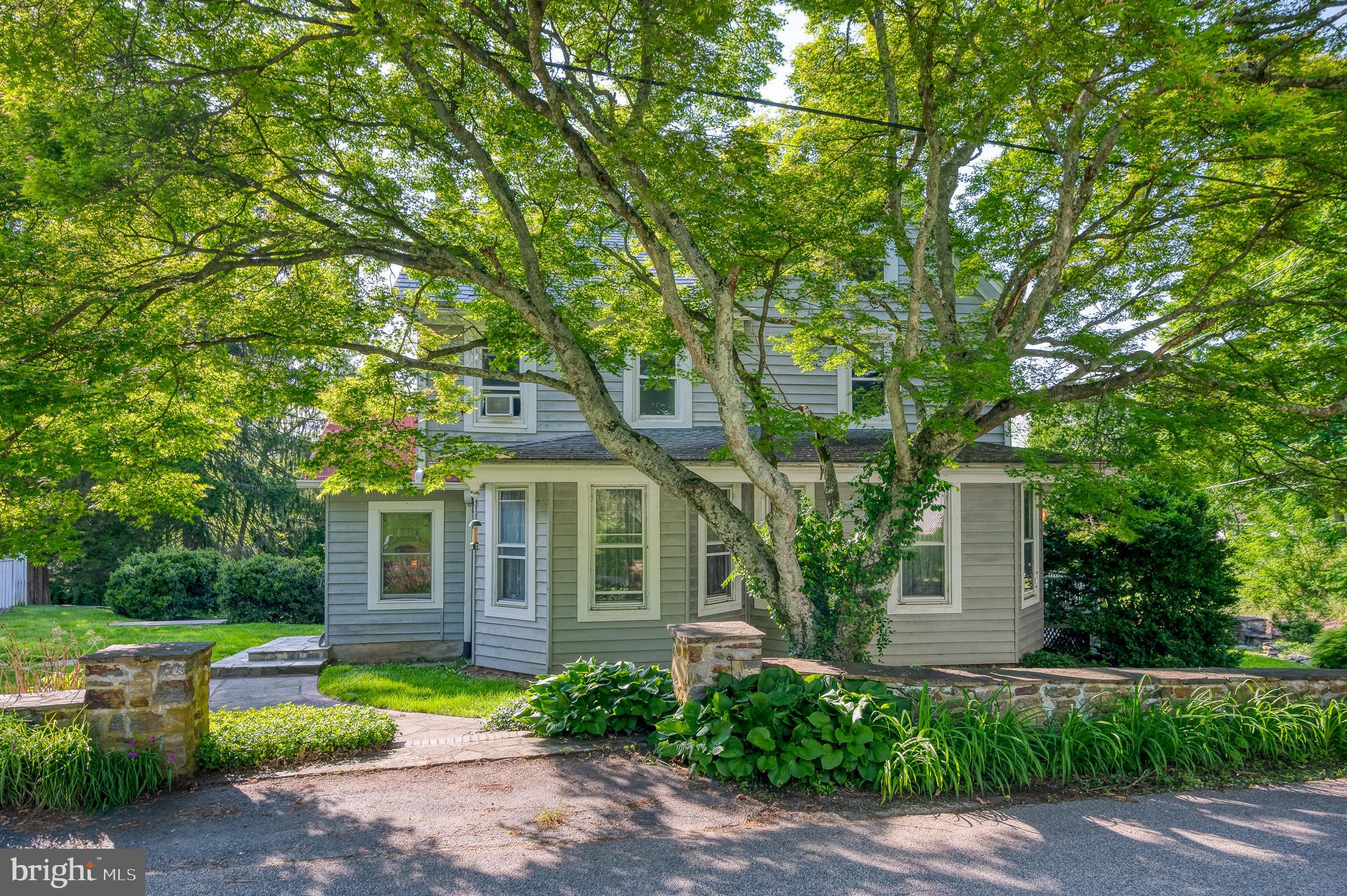 MONKTON VILLAGE - Residential