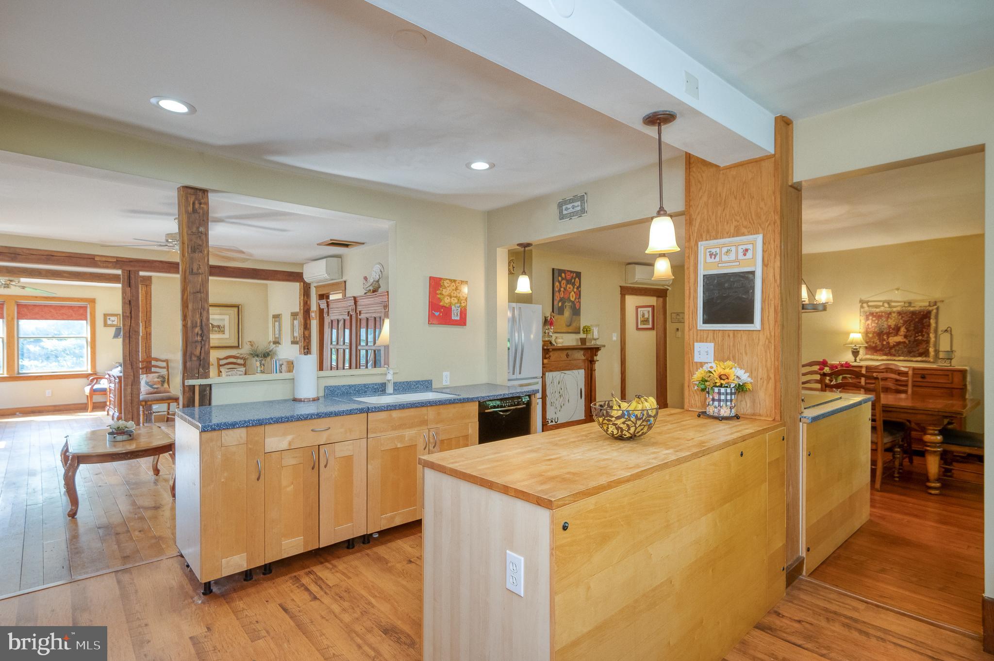 MONKTON VILLAGE - Residential