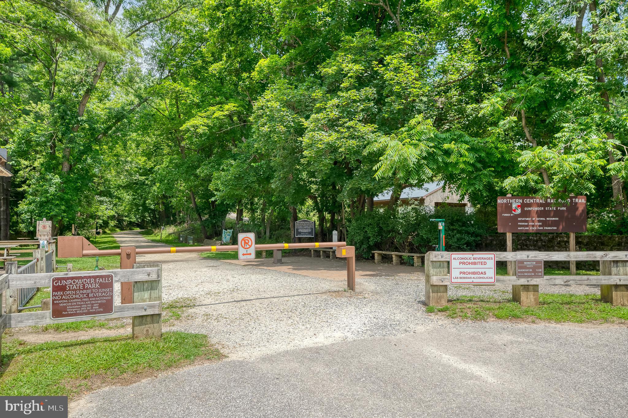 MONKTON VILLAGE - Residential