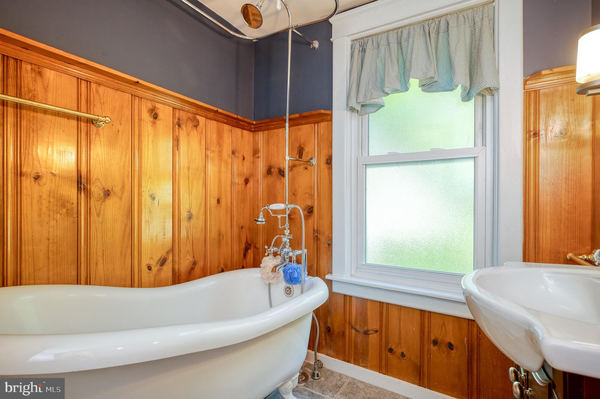 MONKTON VILLAGE - Residential