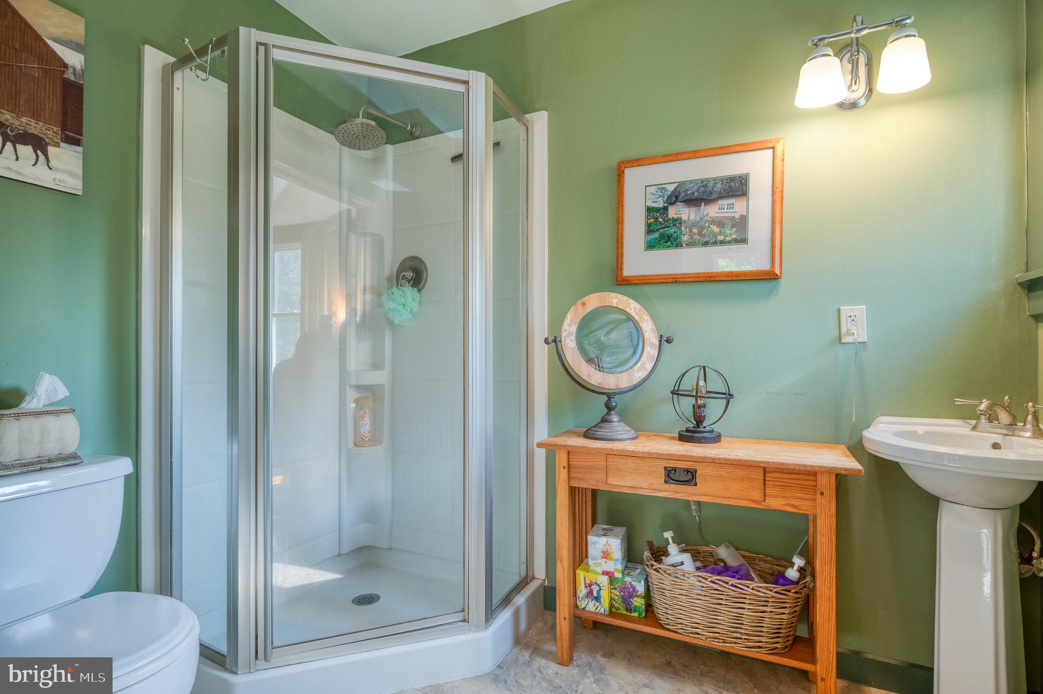 MONKTON VILLAGE - Residential