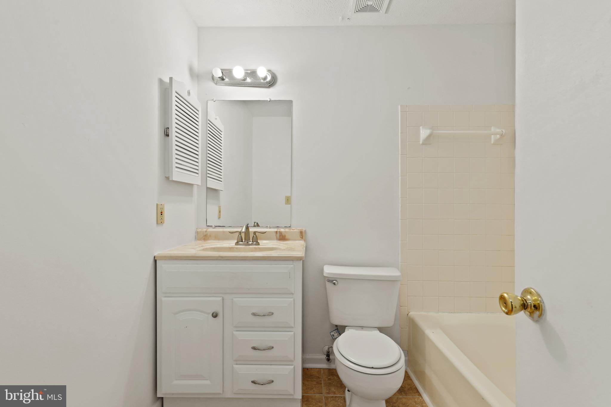 STAFFORD MEWS - Residential