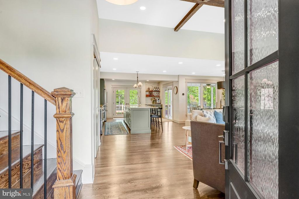Photo of 8910 Bordeaux Street, ALEXANDRIA, VA 22309 (MLS # VAFX2304338)