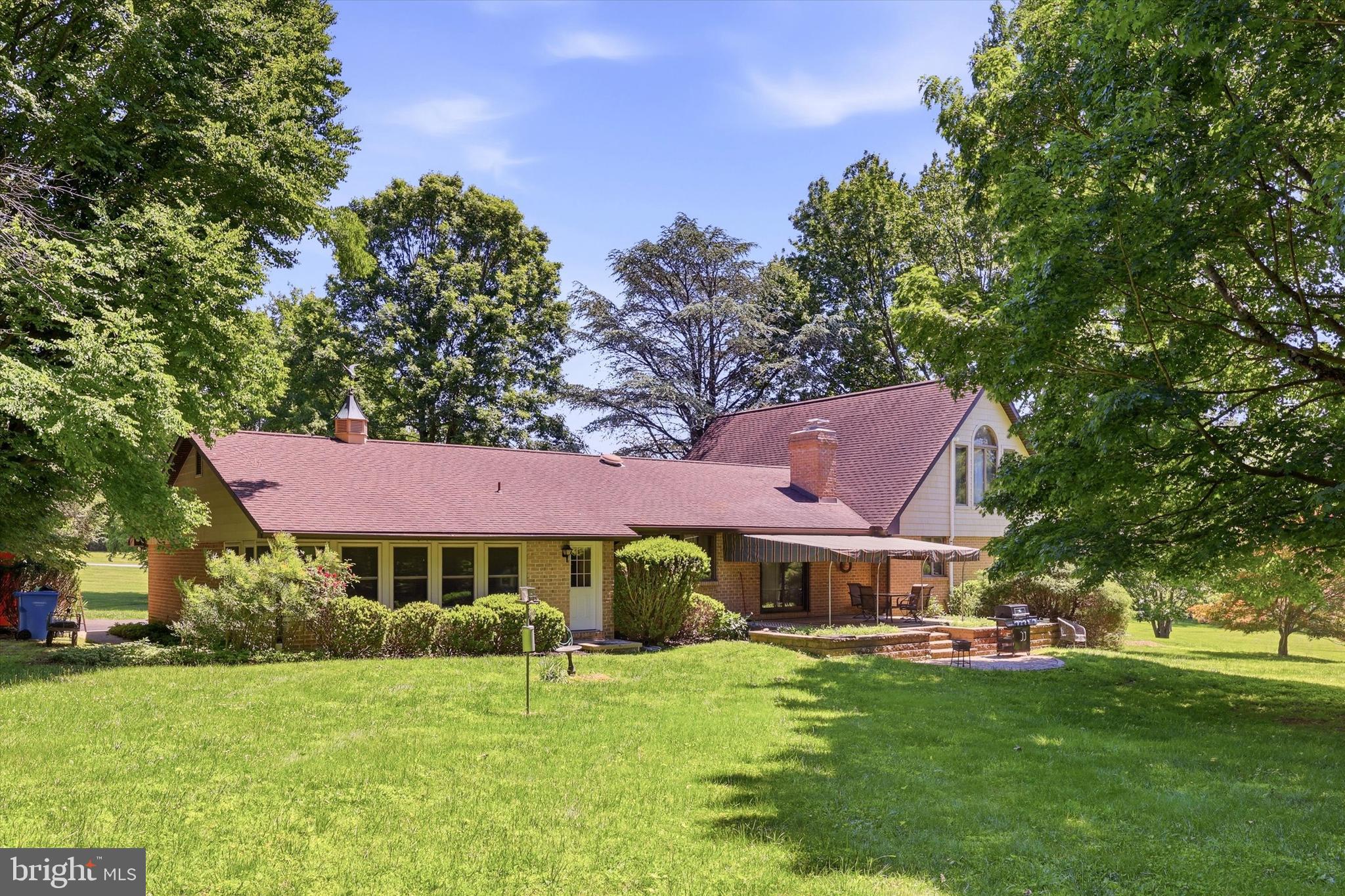 DEEP MEADOW - Residential