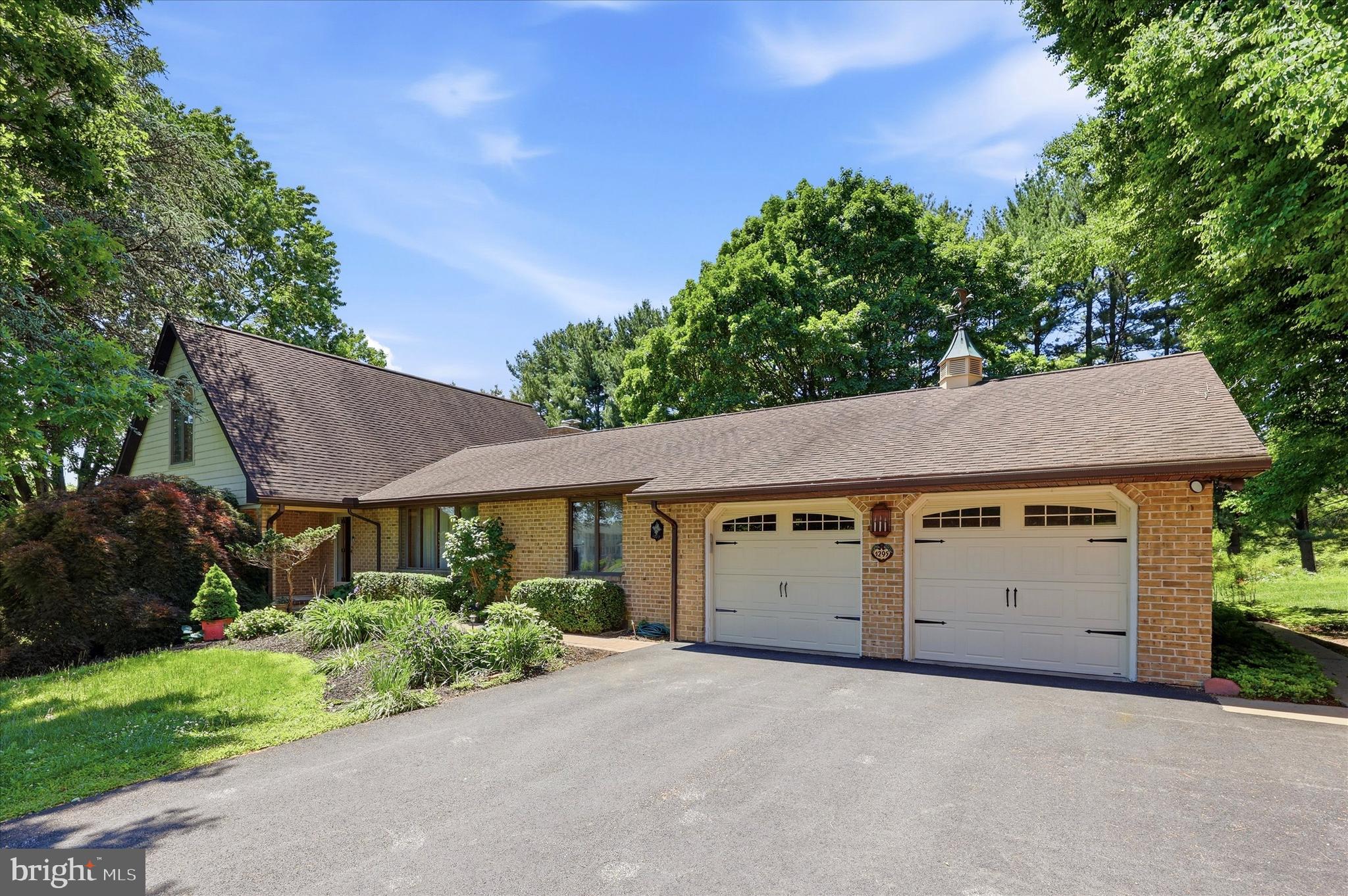DEEP MEADOW - Residential