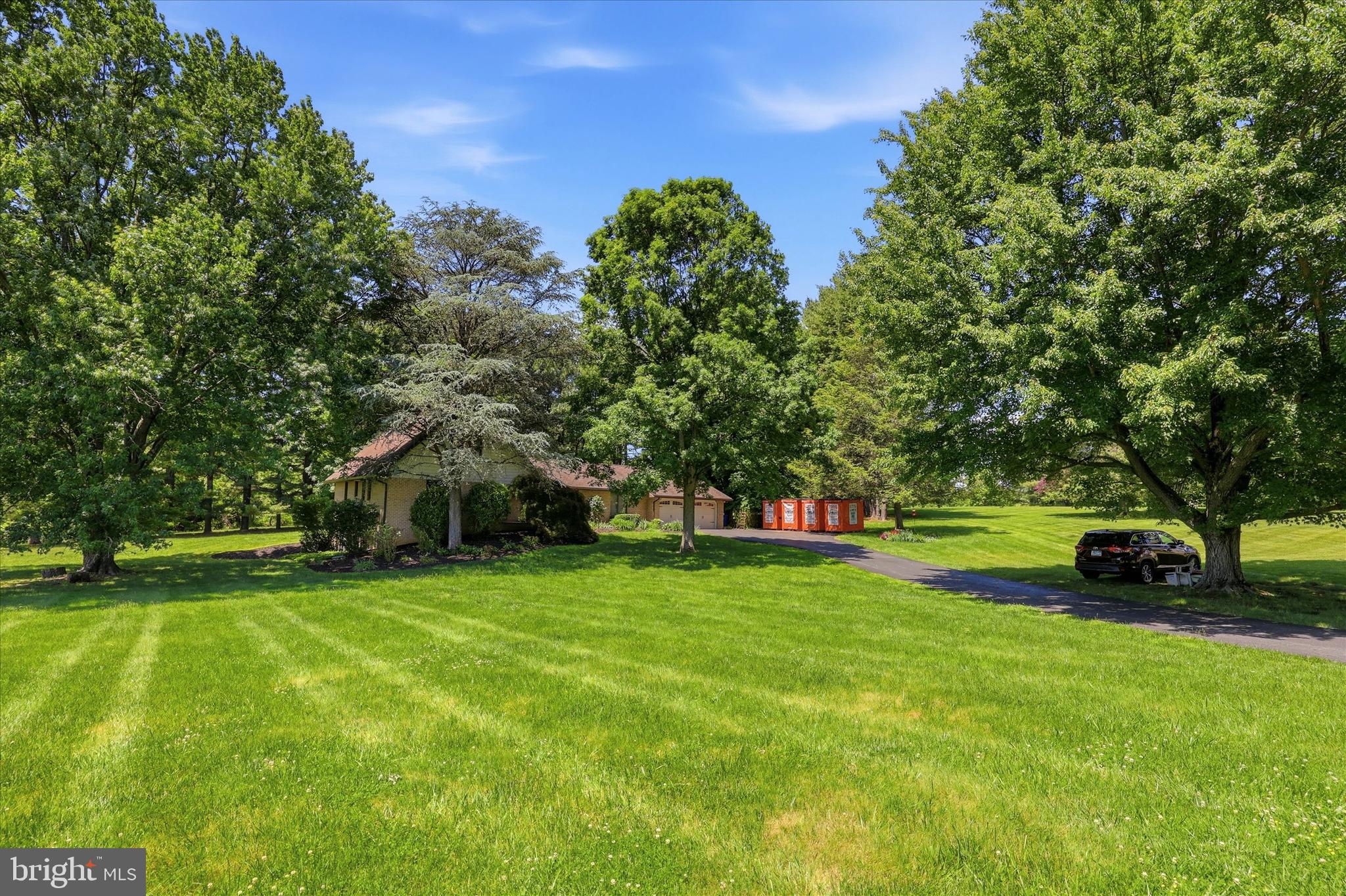 DEEP MEADOW - Residential