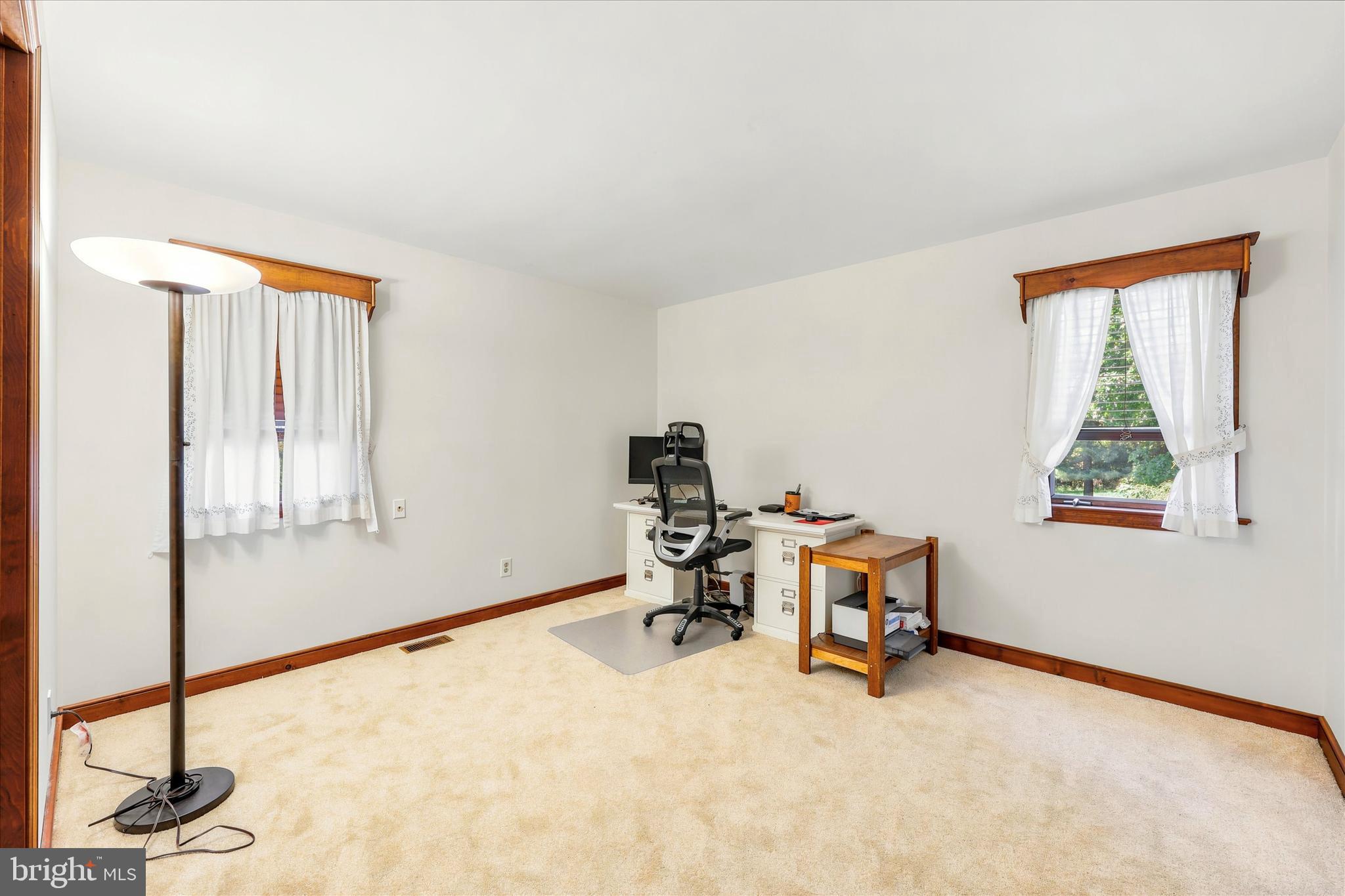 DEEP MEADOW - Residential