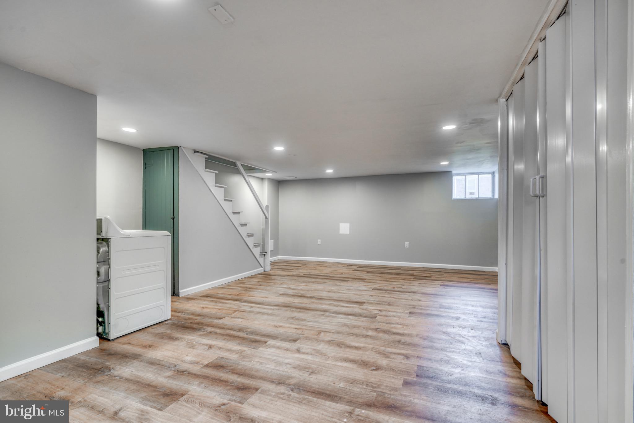 EDNOR GARDENS - LAKESIDE - Residential