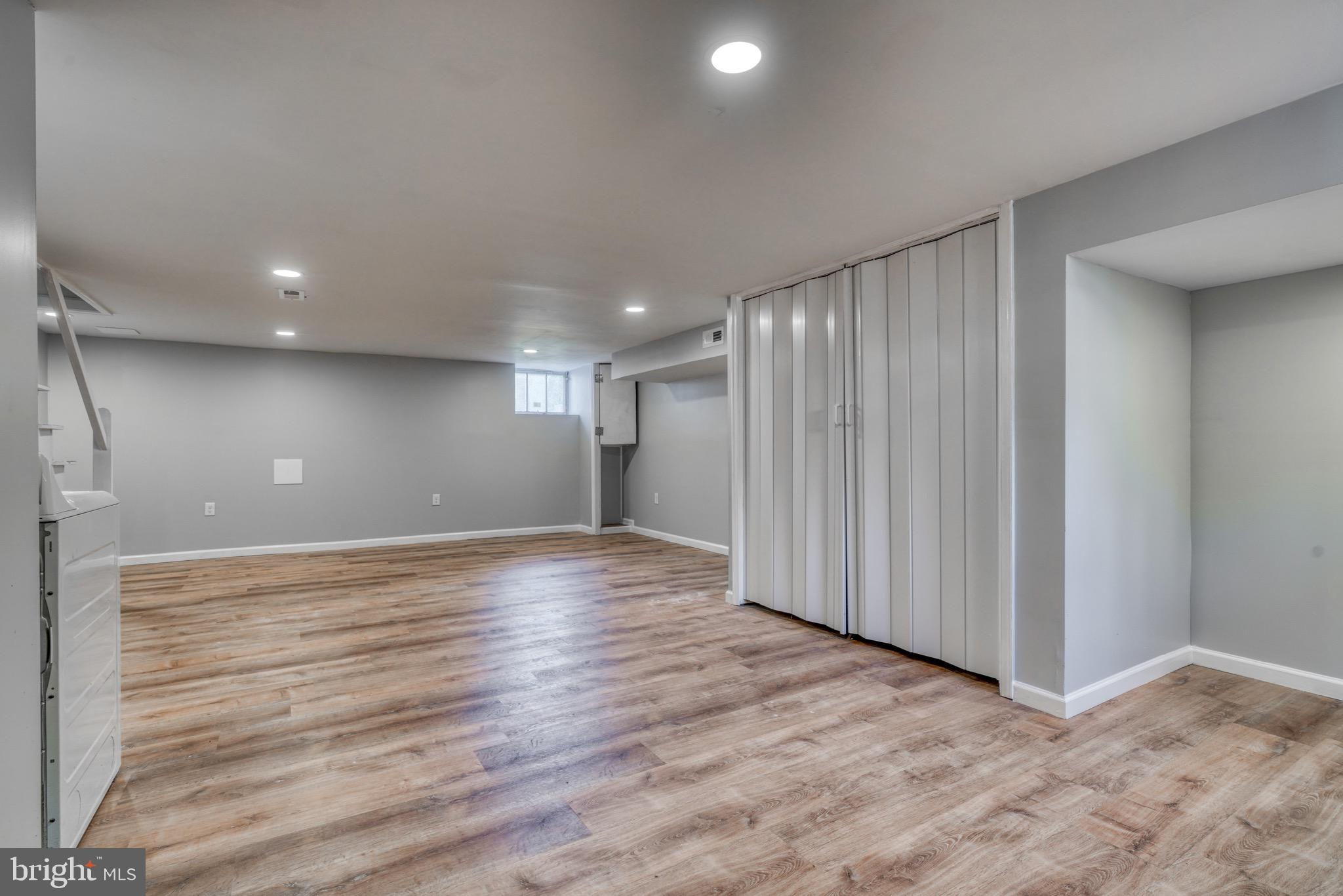 EDNOR GARDENS - LAKESIDE - Residential