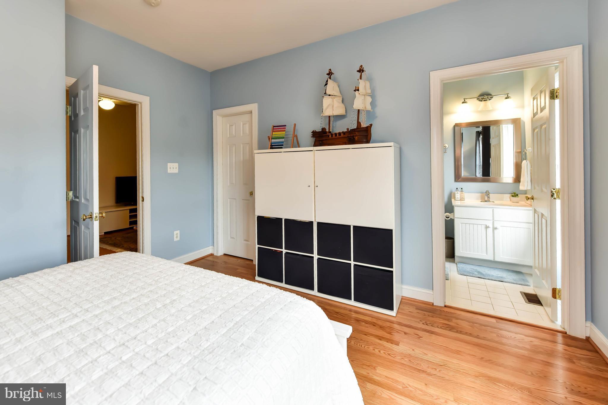 GARRETS MILL - Residential