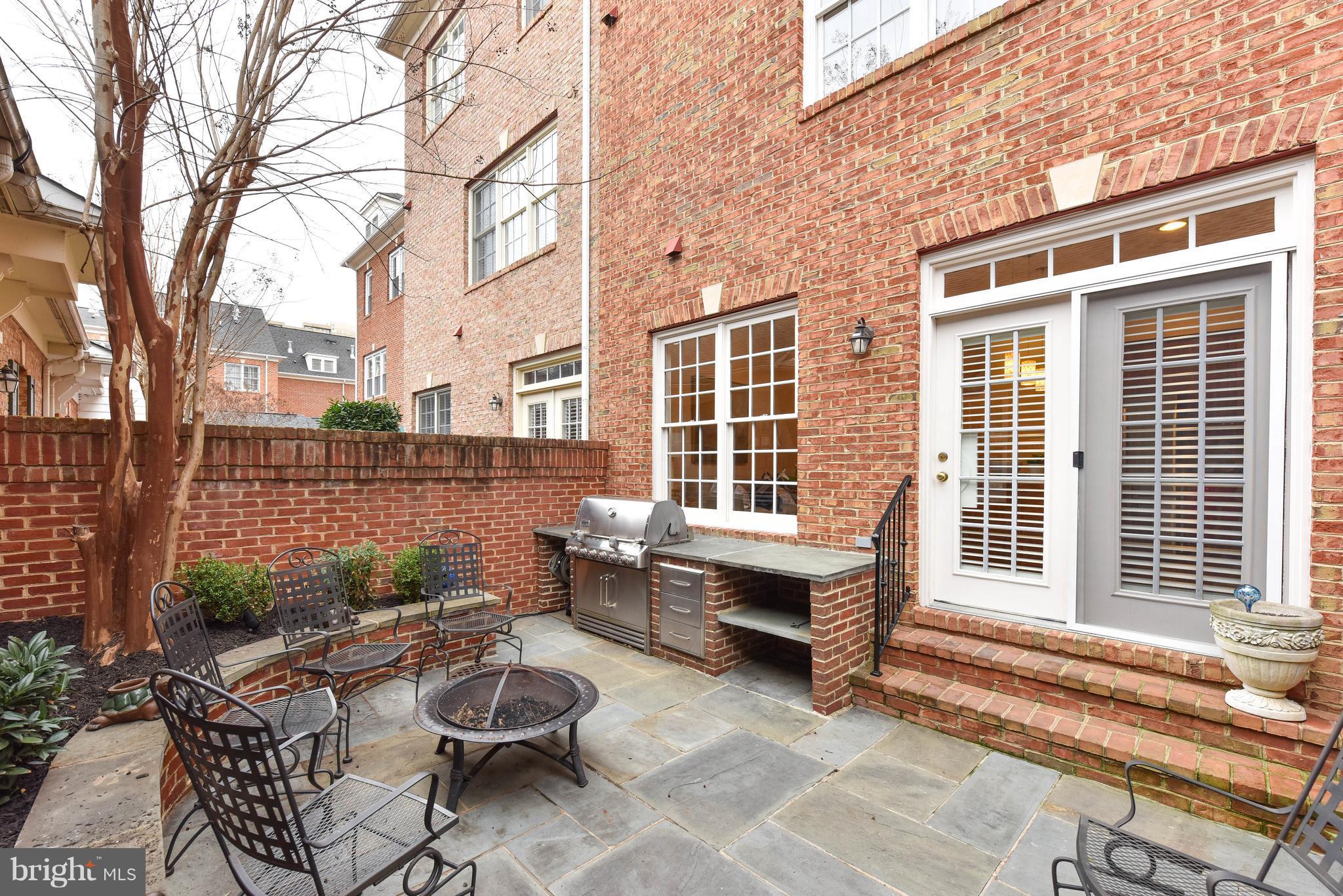 GARRETS MILL - Residential