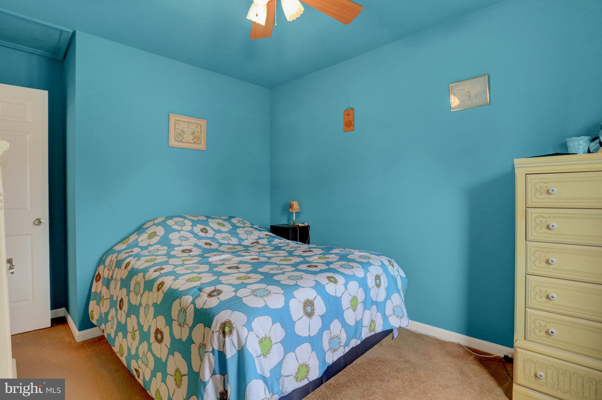 AUTUMN RIDGE - Residential