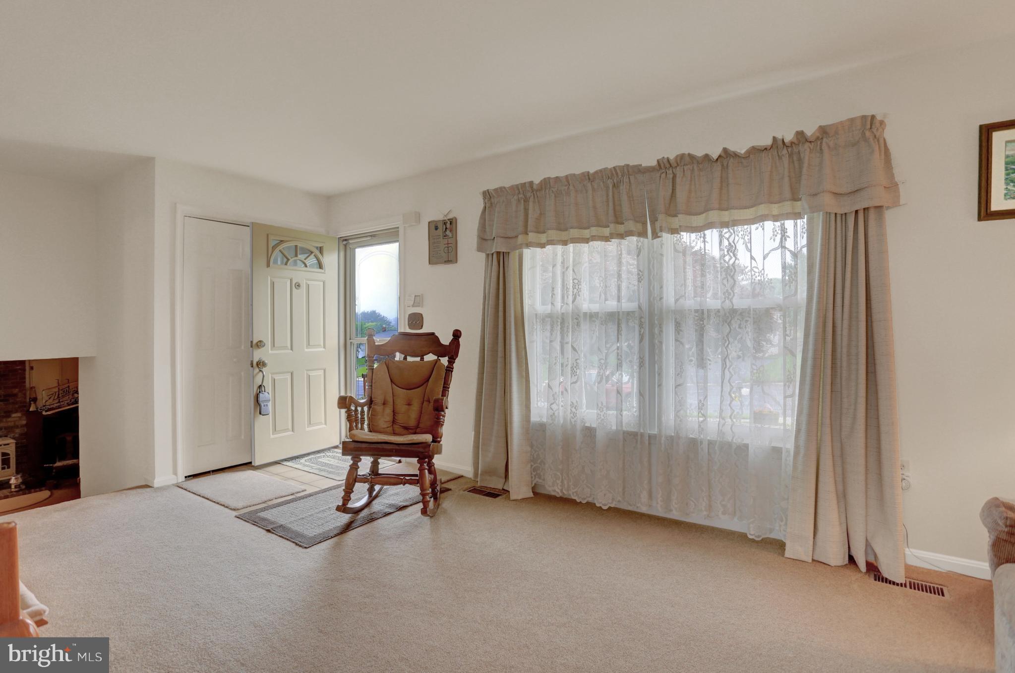 AUTUMN RIDGE - Residential