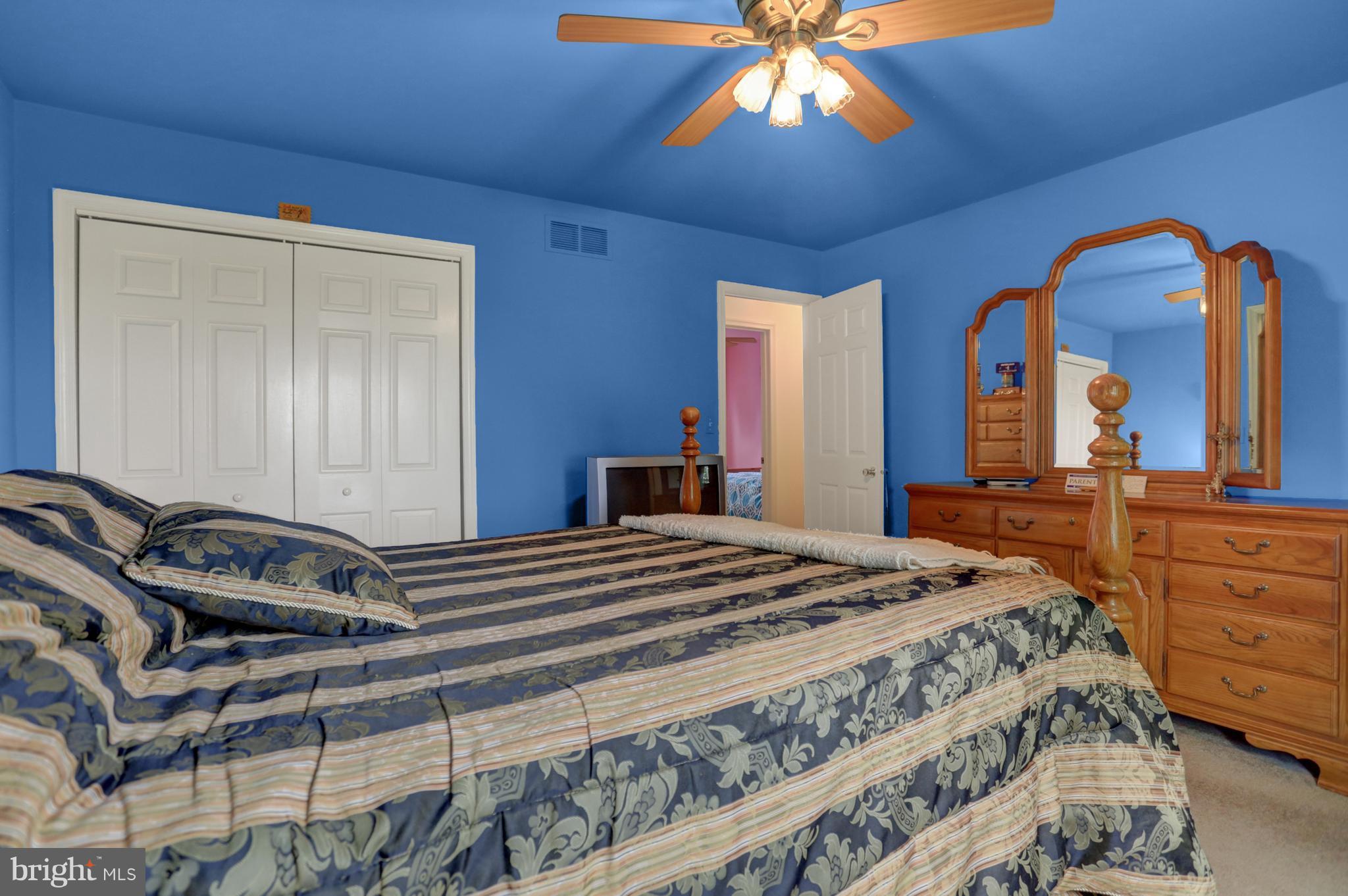 AUTUMN RIDGE - Residential