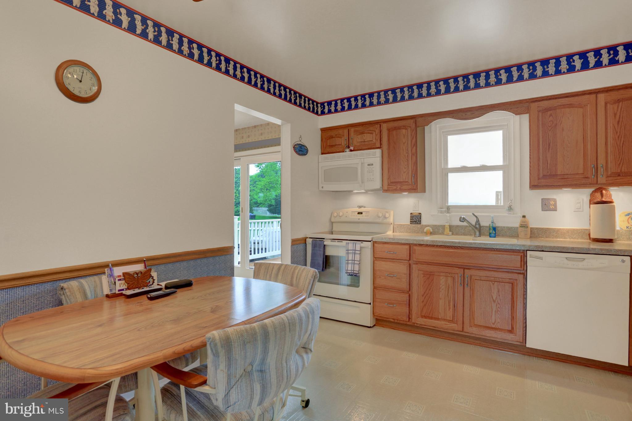 AUTUMN RIDGE - Residential