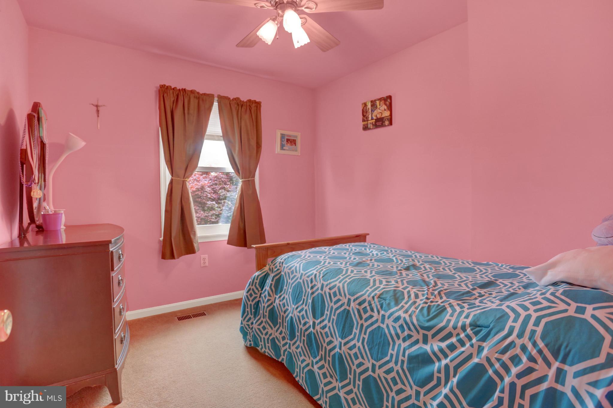 AUTUMN RIDGE - Residential