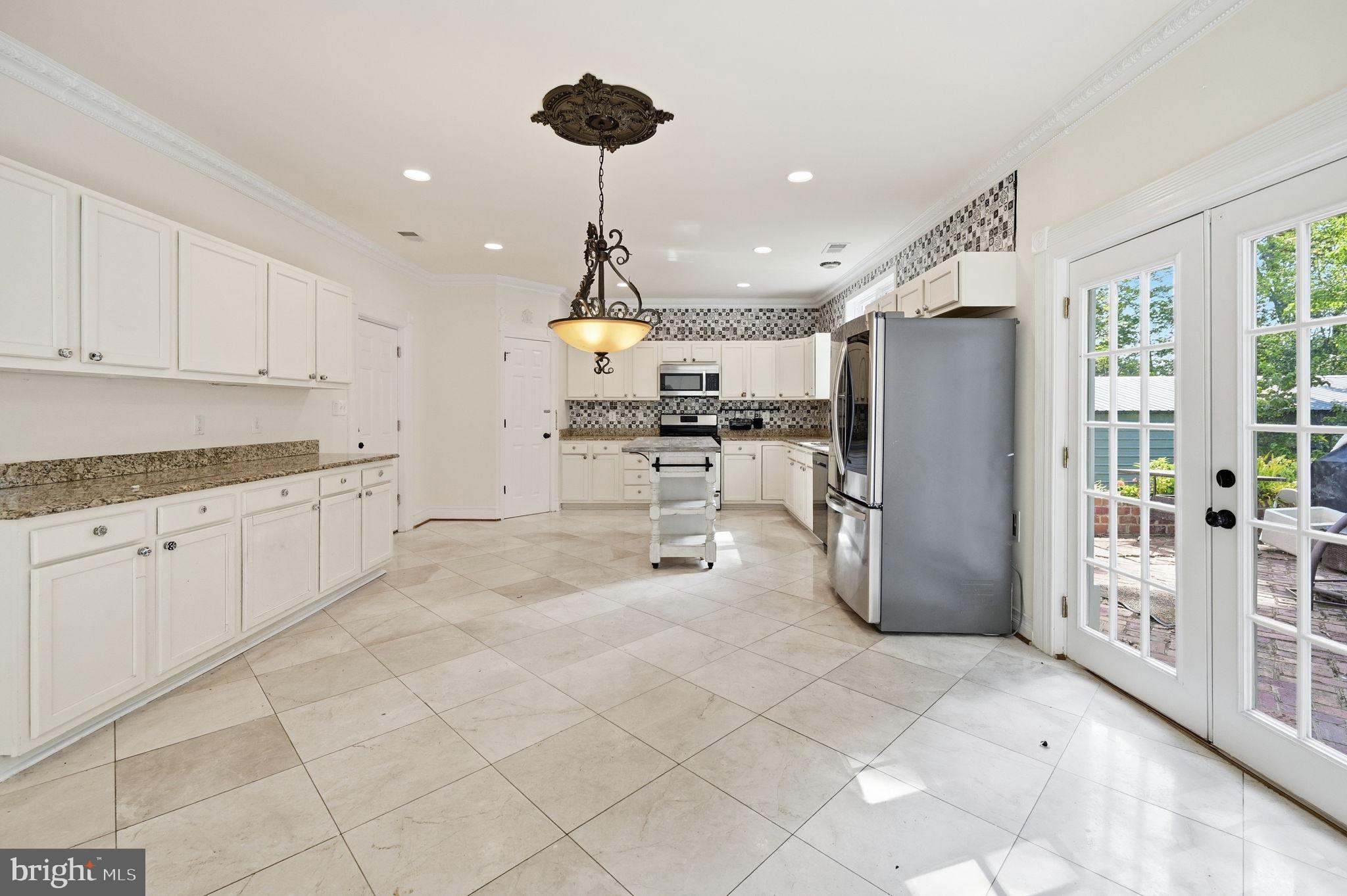 3209 SHOREVIEW ROAD