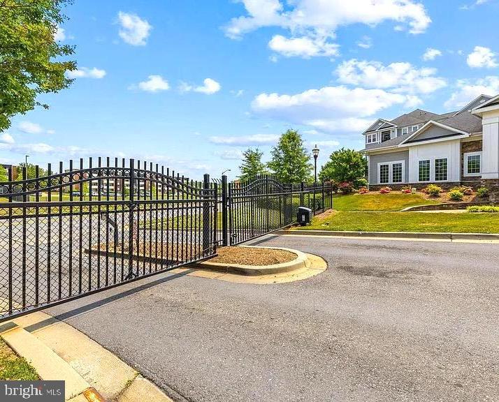 1301 KAREN BOULEVARD 401