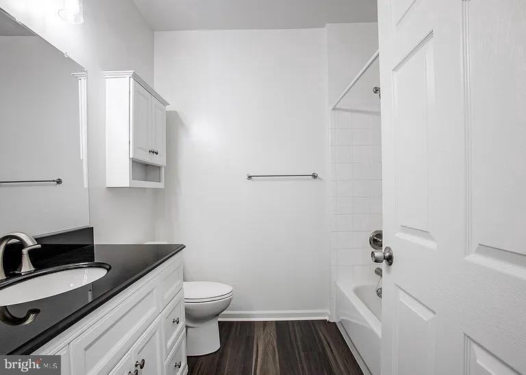 THE ADDISON AT ST PAUL - Residential