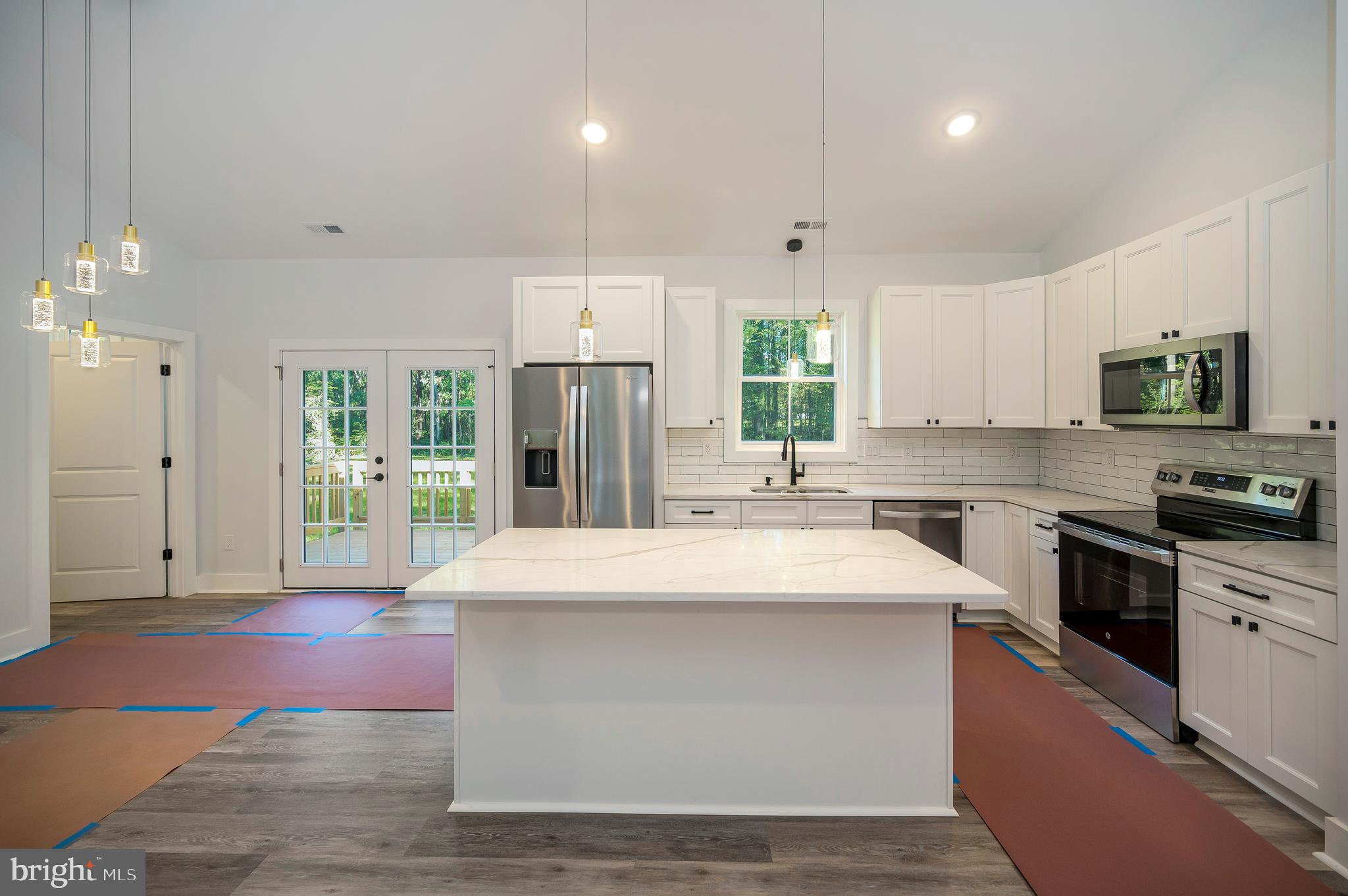 GORDON ACRES - Residential