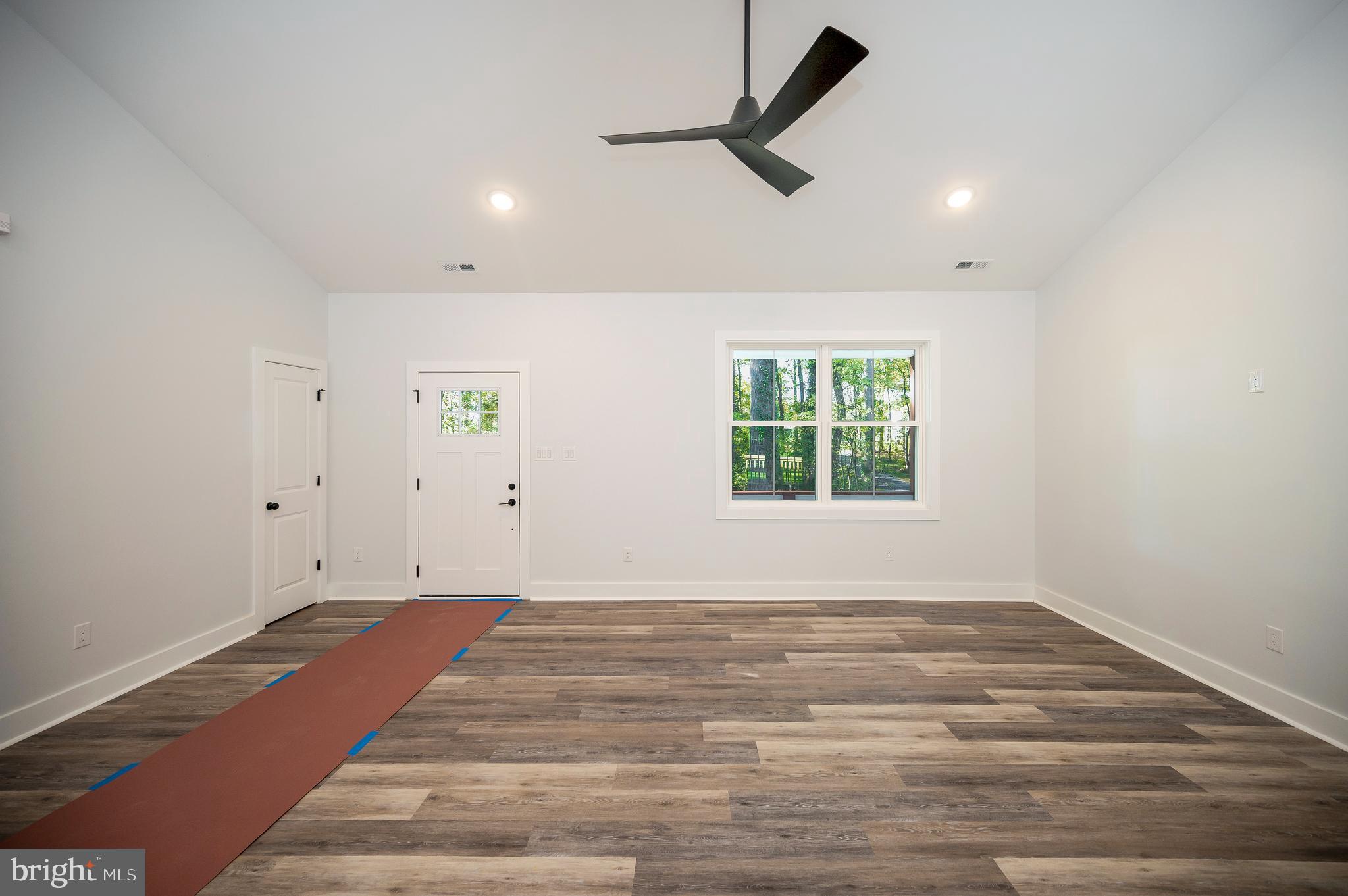 GORDON ACRES - Residential