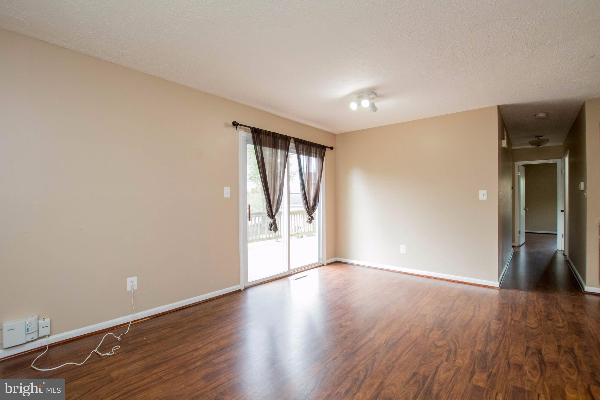 MANSION HOUSE MANOR - Residential Lease